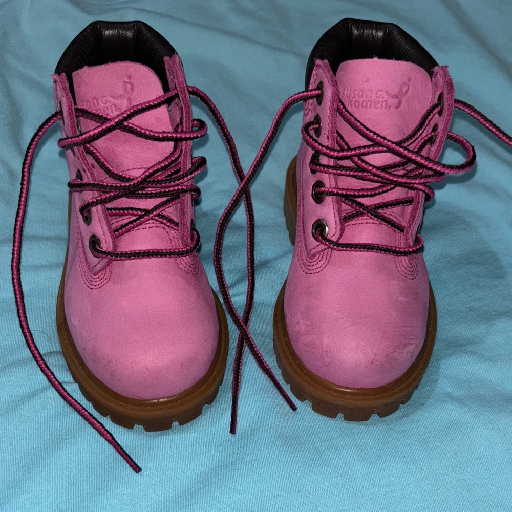 Girls timberland boots cancer awareness size 6